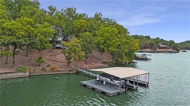 $584,000 | 30895 Berry Road, Stover, MO 65078