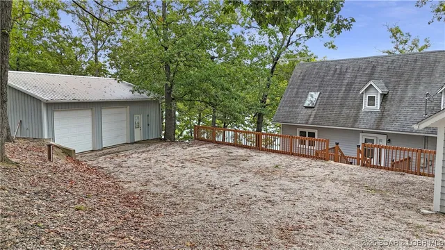 $584,000 | 30895 Berry Road, Stover, MO 65078