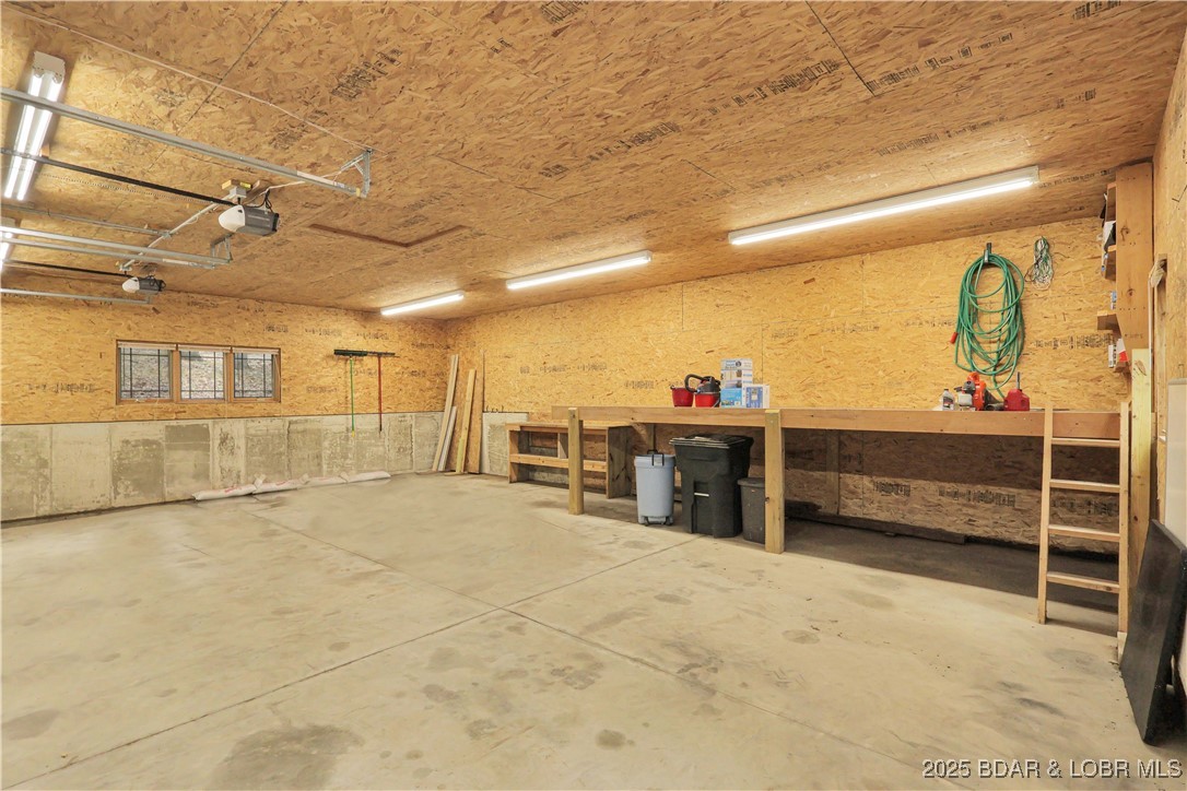 30895 Berry Road Stover, MO 65078 - Photo 42 of 47 Shop and storage area