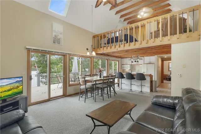 $584,000 | 30895 Berry Road, Stover, MO 65078