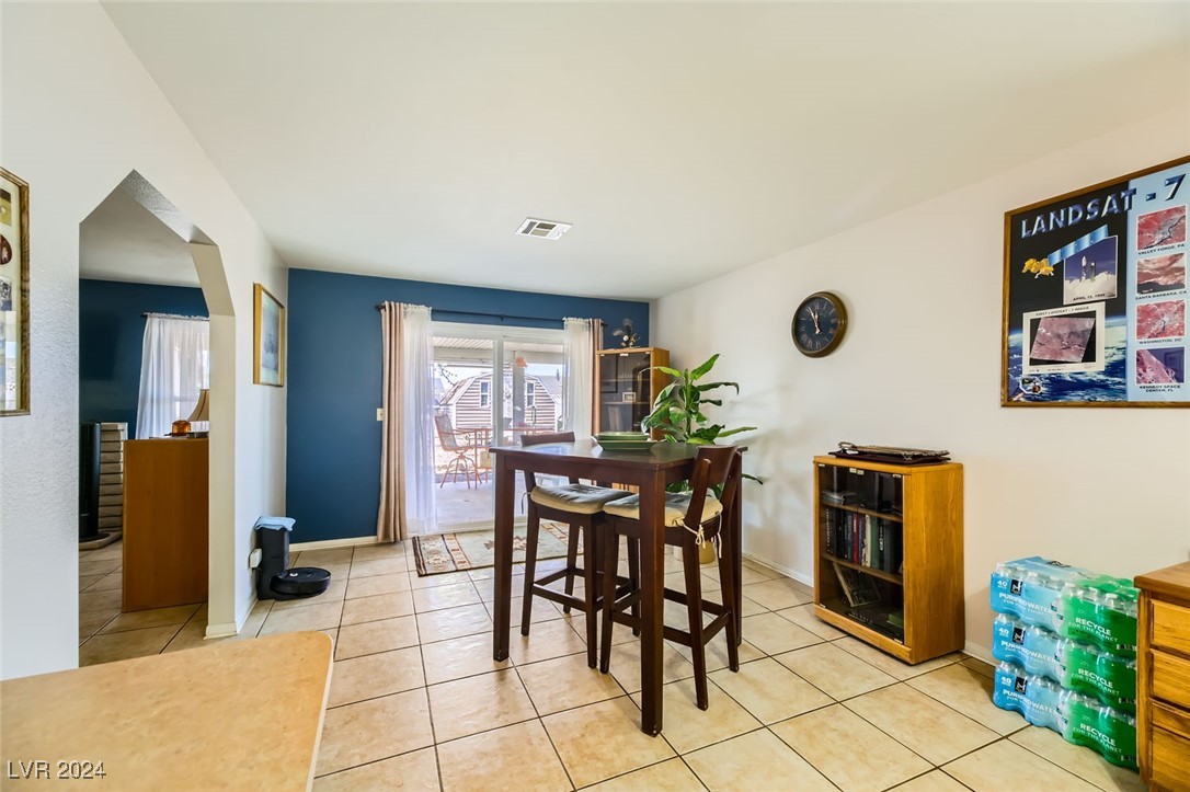 3701 Lincoln Road Las Vegas, NV 89115 - Photo 11 of 52