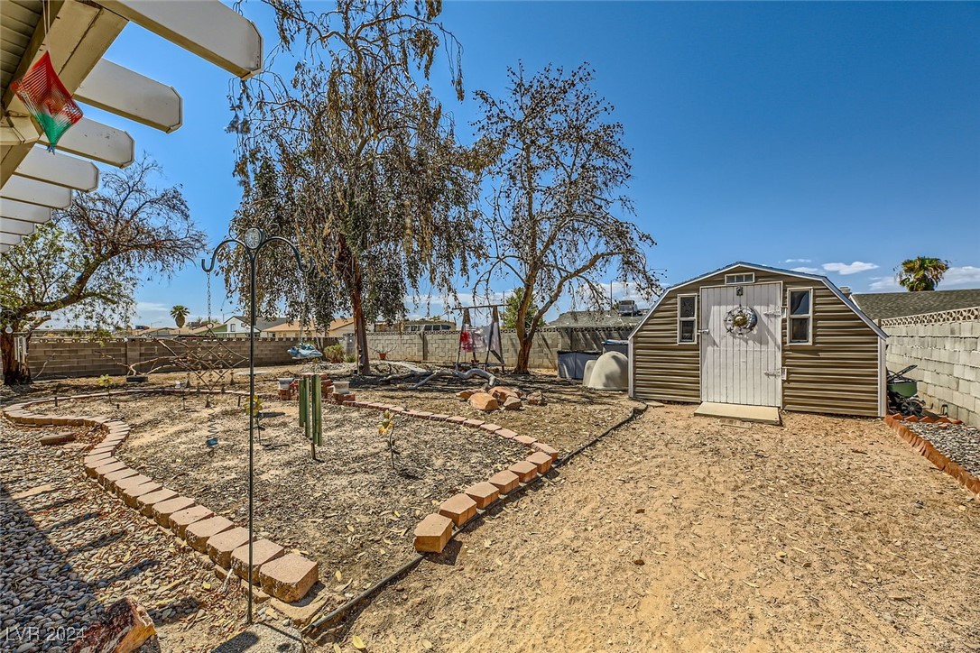 3701 Lincoln Road Las Vegas, NV 89115 - Photo 46 of 52