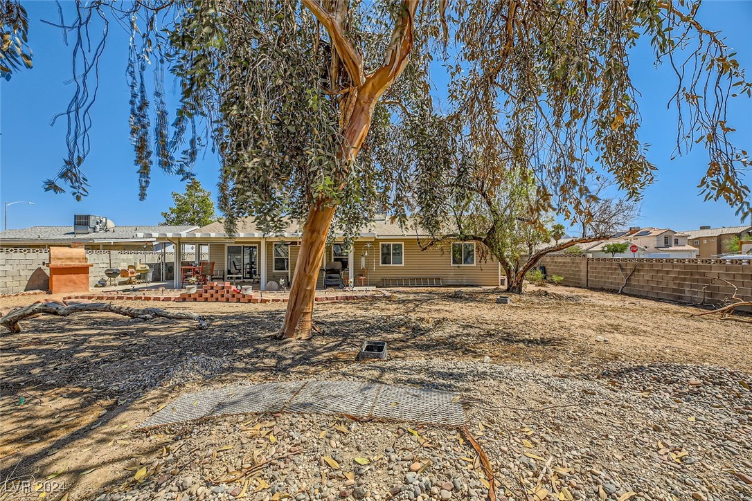 3701 Lincoln Road Las Vegas, NV 89115 - Photo 48 of 52