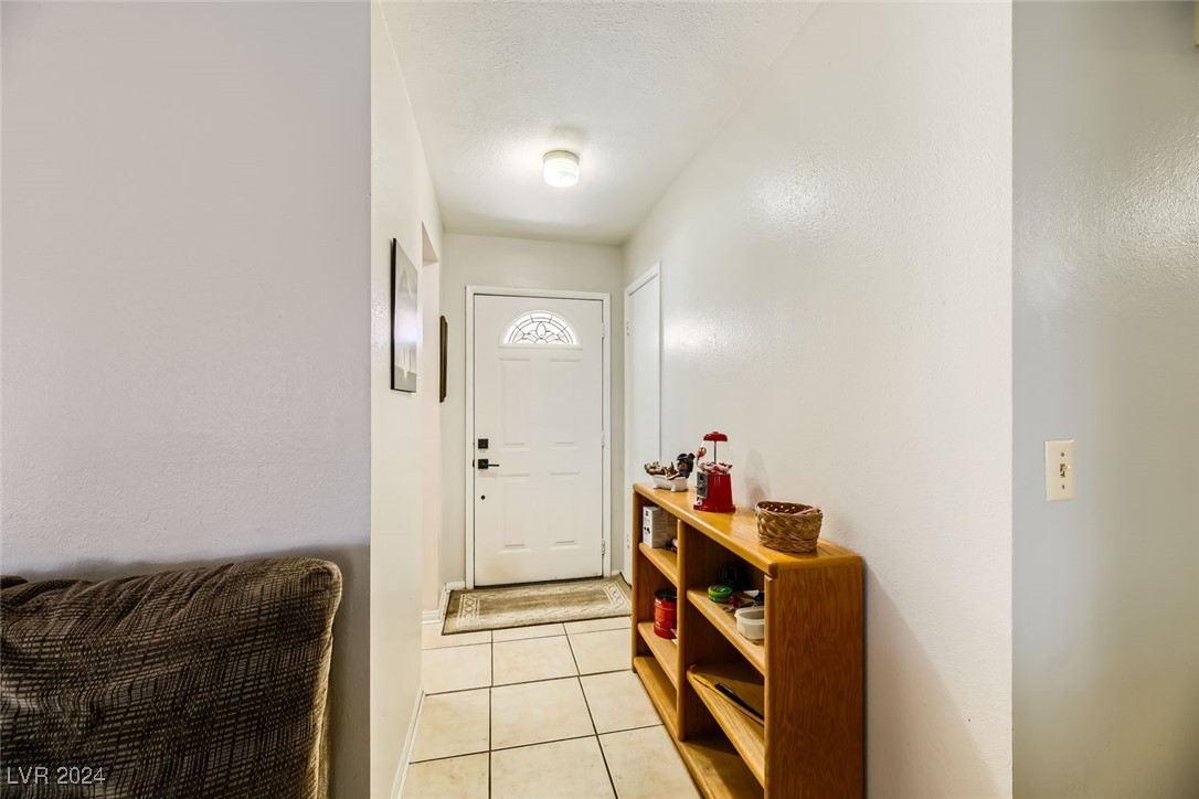 3701 Lincoln Road Las Vegas, NV 89115 - Photo 6 of 52