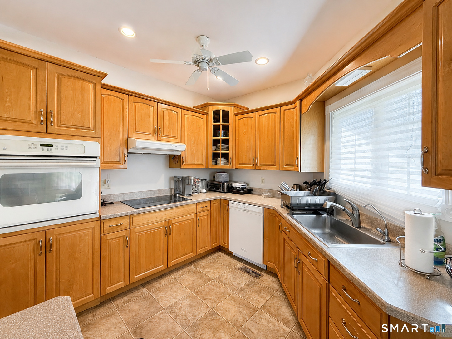 43 Barber Hill Road East Windsor, CT 06016 - Photo 17 of 33