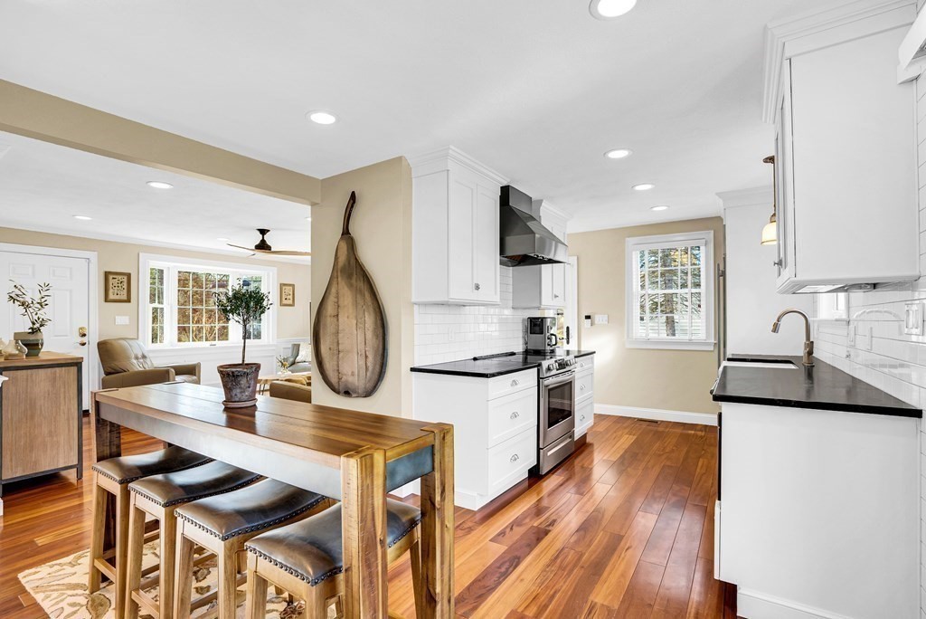 4 Myrtle Street Mendon, MA 01756 - Photo 15 of 41 Gallery Image 15