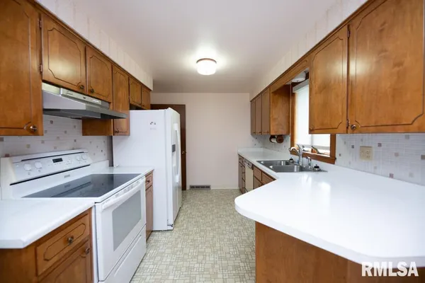 $199,900 | 440 East Fernwood Street, Morton, IL 61550