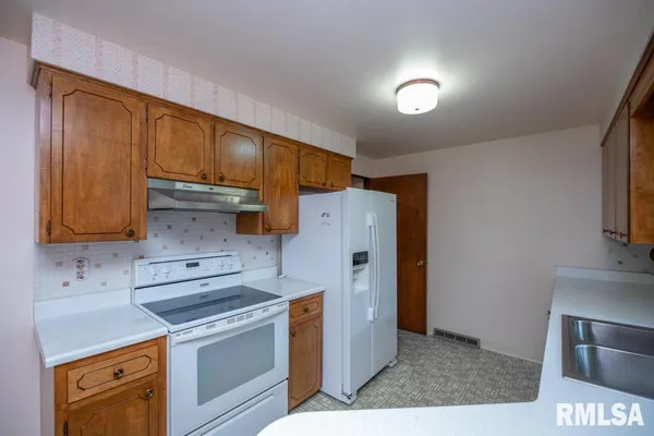 $199,900 | 440 East Fernwood Street, Morton, IL 61550