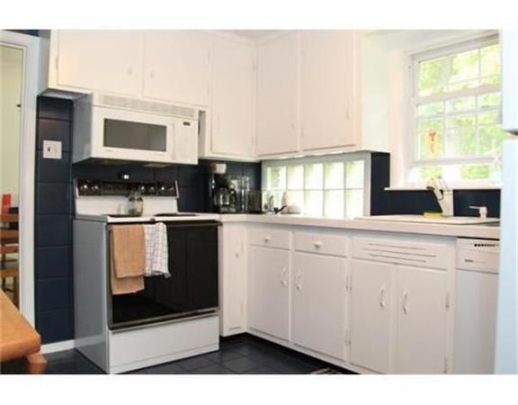 125 Jamieson Road Holden, MA 01520 - Photo 9 of 13 Gallery Image 9