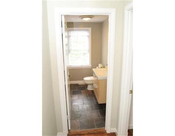 125 Jamieson Road Holden, MA 01520 - Photo 10 of 13 Gallery Image 10