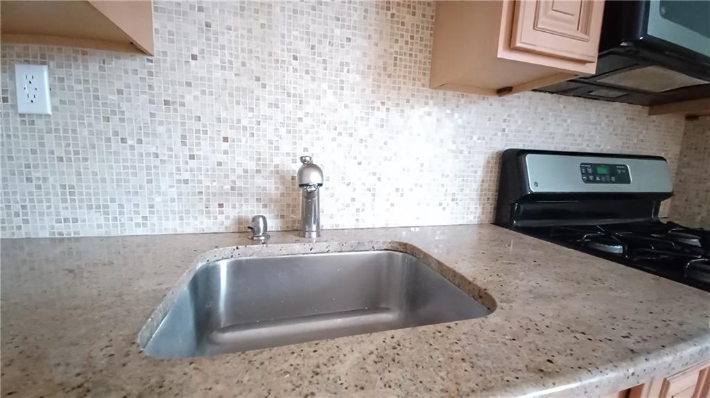 Easy Guide to the Best Kitchen Sinks with Granite Countertops