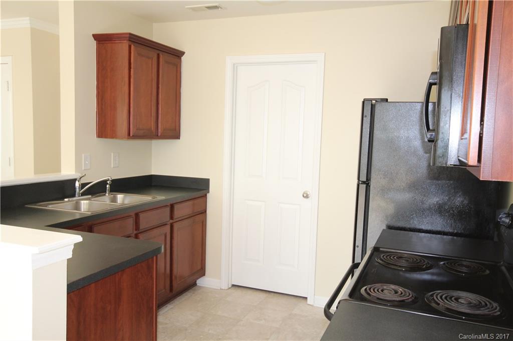 7043 Haines Mill Road Charlotte, NC 28273 - Photo 9 of 18
