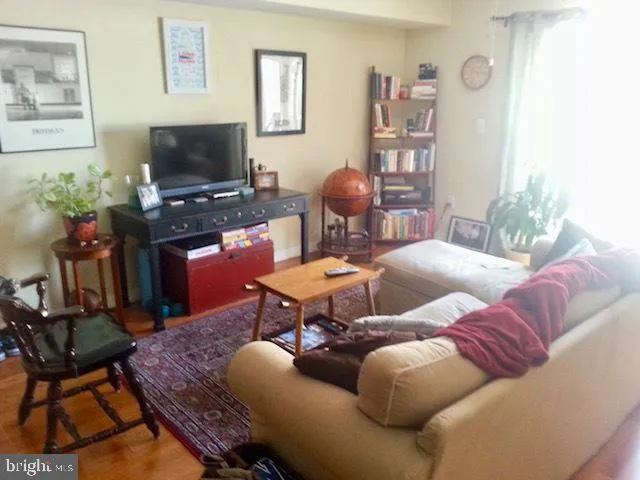 $1,600 | 2403 East Norris Street, Unit 3, Philadelphia, PA 19125