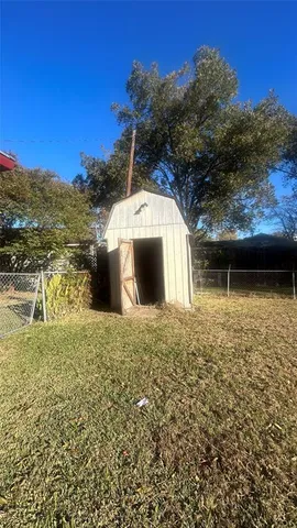 $2,000 | 2 Tansey Circle, Mesquite, TX 75149