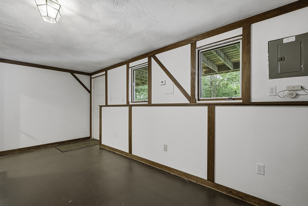 44 Merlin Court, Unit 44 Worcester, MA 01602 - Photo 30 of 35