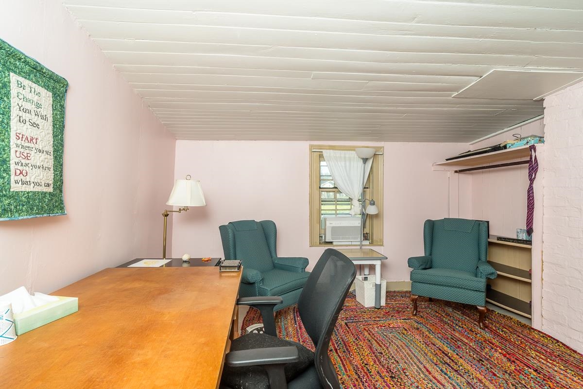 133 West Springbrook Road Broadway, VA 22815 - Photo 20 of 40
