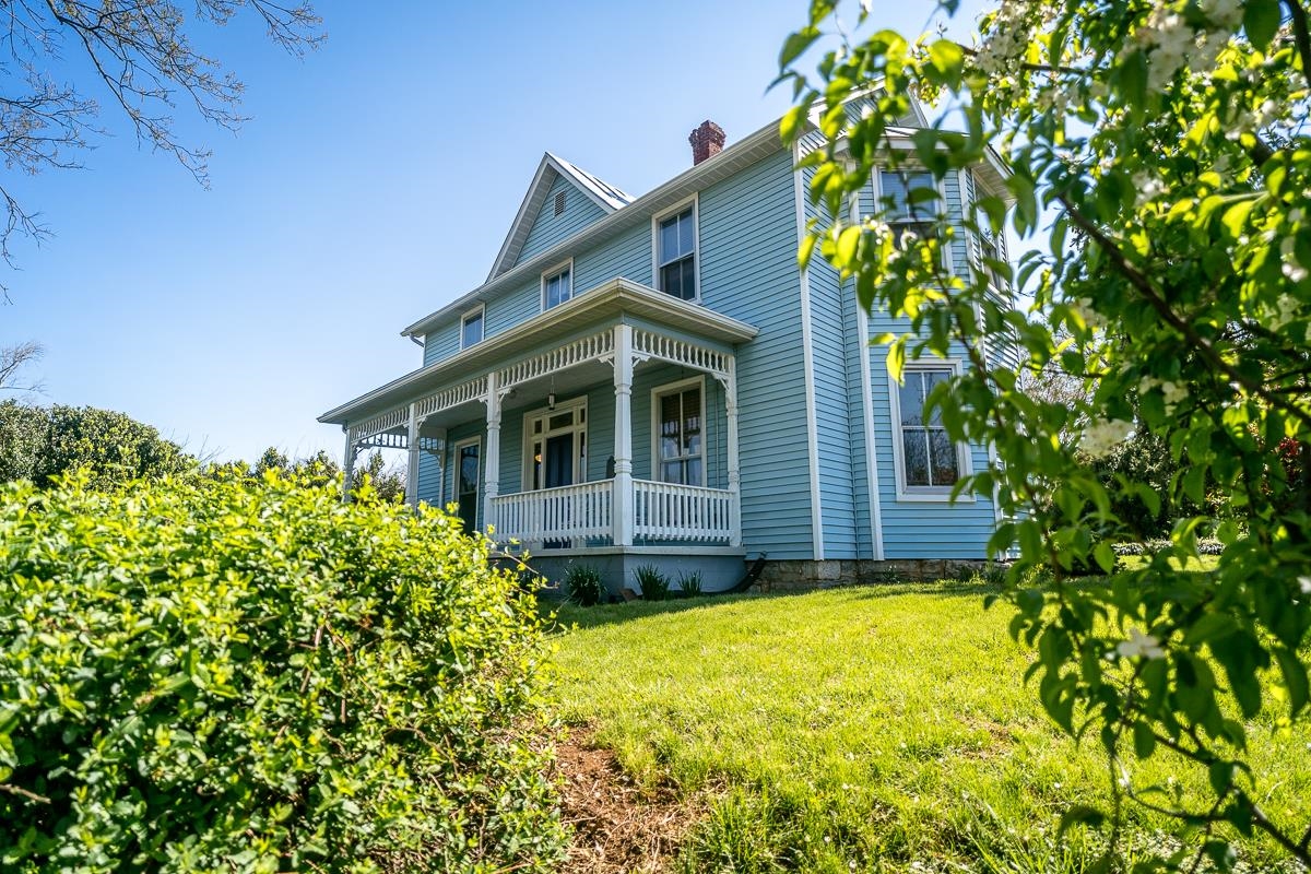 133 West Springbrook Road Broadway, VA 22815 - Photo 31 of 40