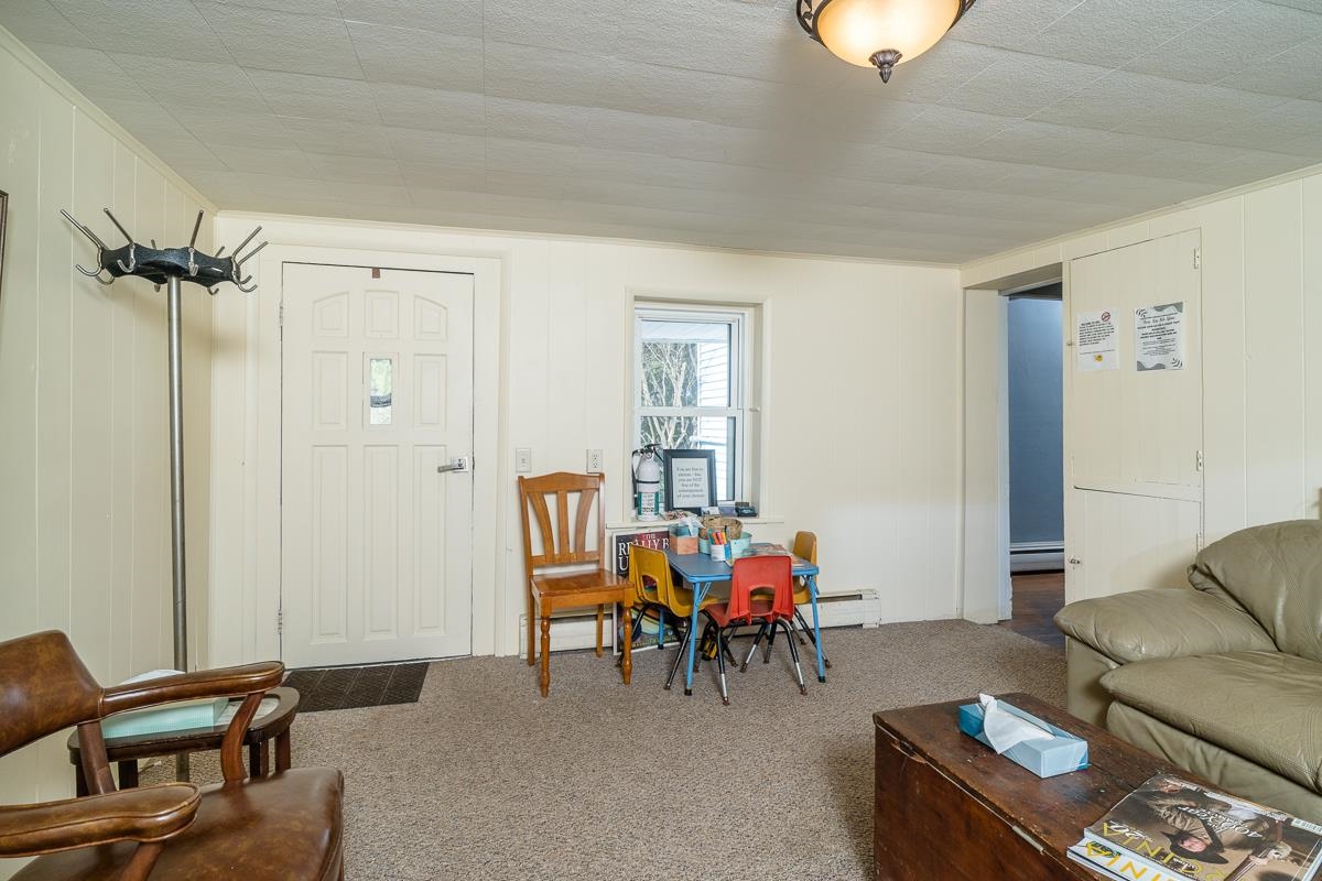 133 West Springbrook Road Broadway, VA 22815 - Photo 5 of 40