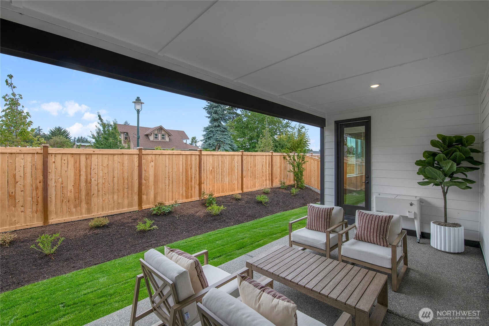 616 Sunbeam Place Sequim, WA 98382 - Photo 19 of 26 a view of yard with patio