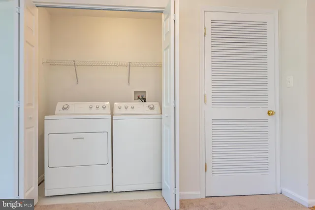 $2,900 | 2124 Millhaven Drive, Edgewater, MD 21037