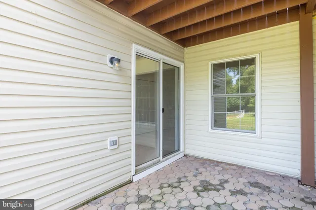 $2,900 | 2124 Millhaven Drive, Edgewater, MD 21037