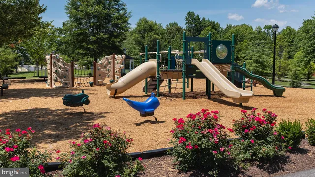 $2,900 | 2124 Millhaven Drive, Edgewater, MD 21037