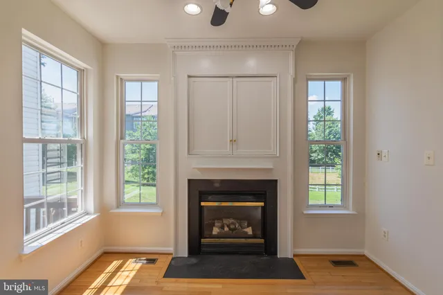 $2,900 | 2124 Millhaven Drive, Edgewater, MD 21037