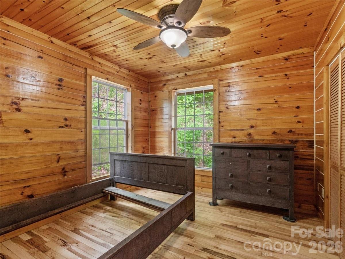 439 Upper Pig Pen Road Green Mountain, NC 28740 - Photo 21 of 28