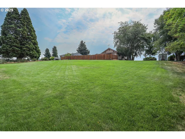 $90,000 | Armsworthy, Wasco, OR 97065