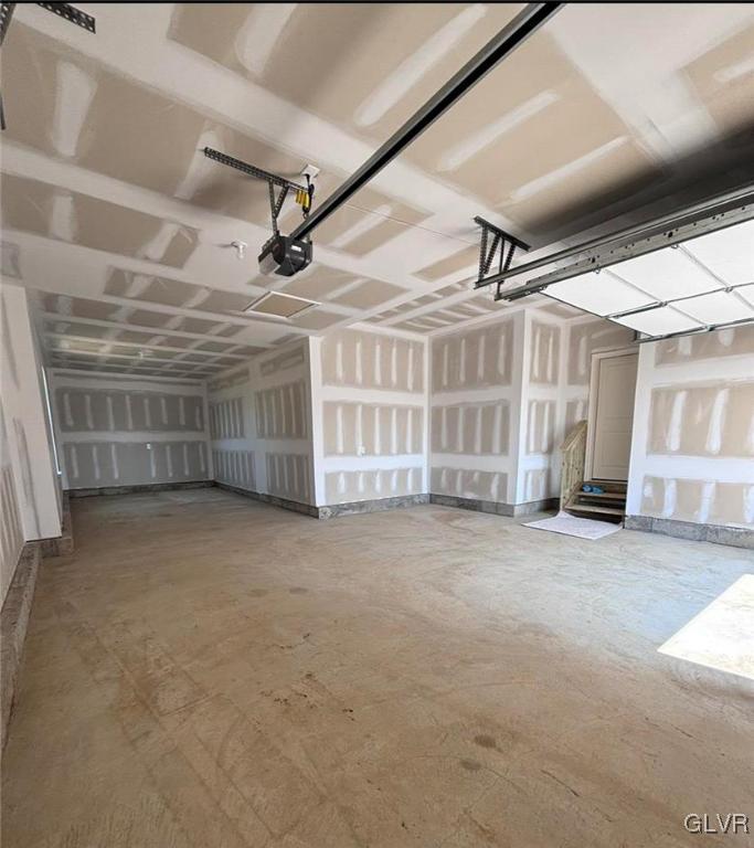 3 Car garage