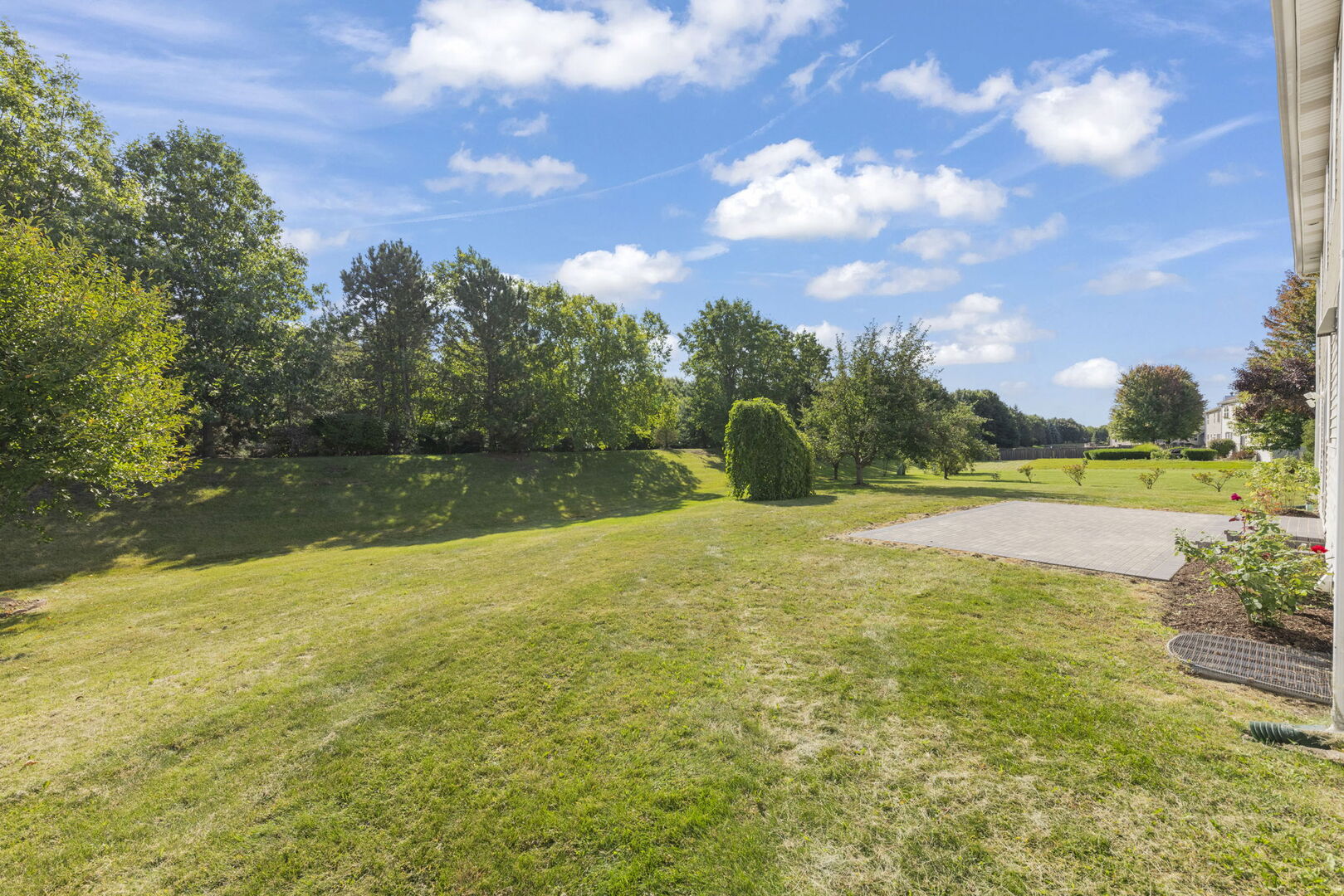 5 Player Court Bolingbrook, IL 60490 - Photo 30 of 37 a view of an outdoor space and swimming pool