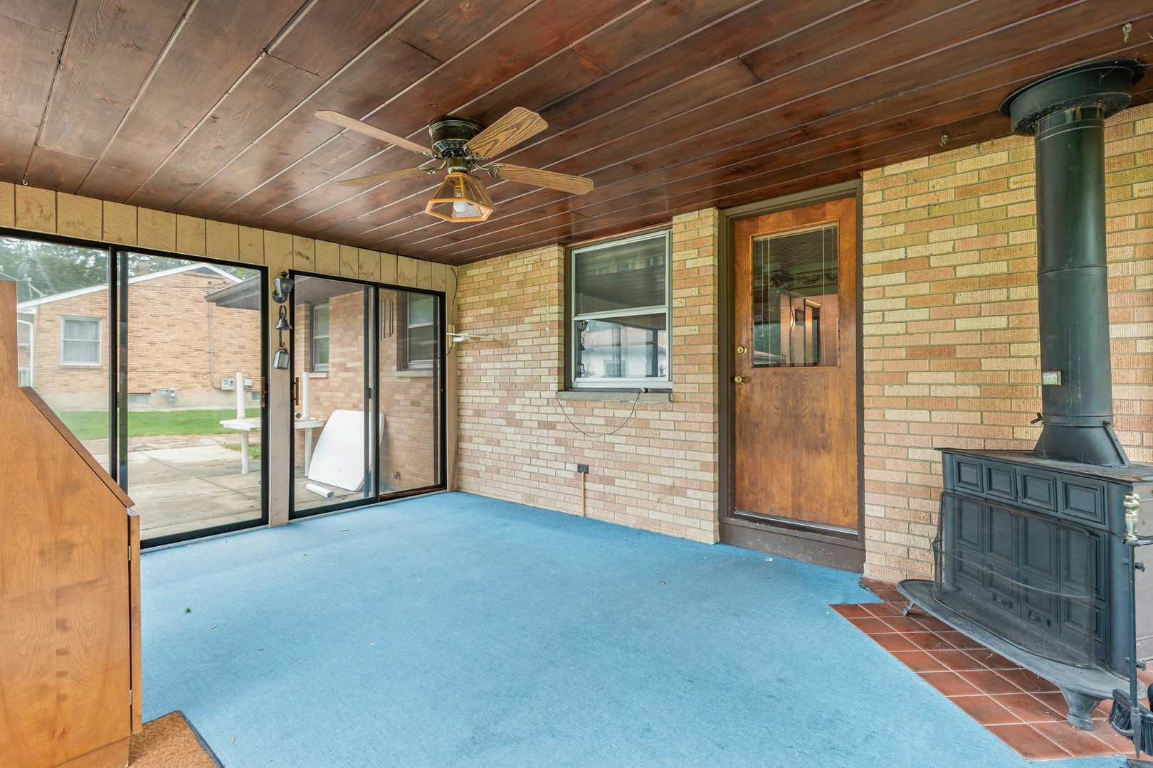 1025 Bode Road Elgin, IL 60120 - Photo 18 of 37 Gallery Image 18