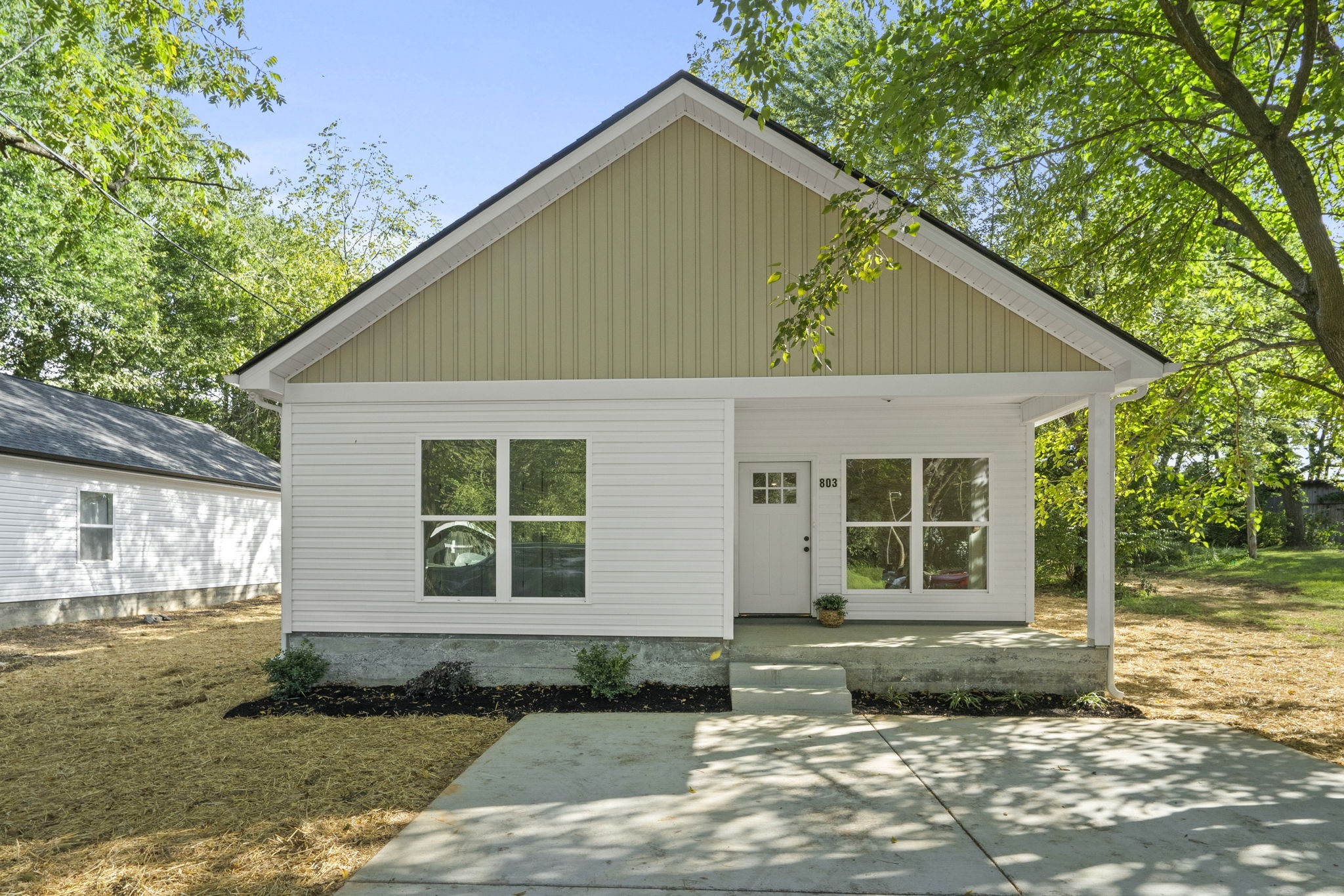 803 Poplar Avenue Springfield, TN 37172 - Photo 1 of 26 Gallery Image 1