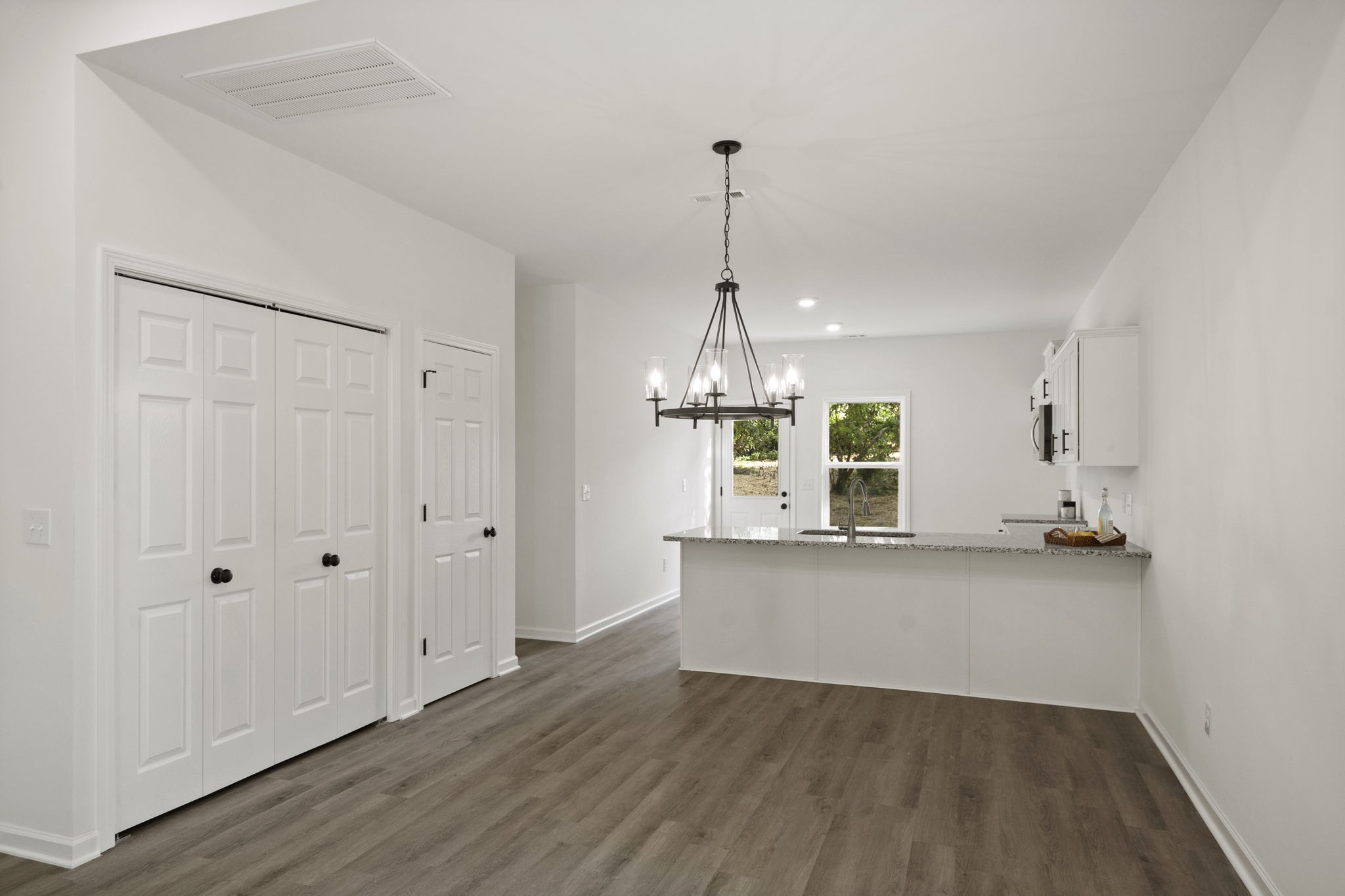 803 Poplar Avenue Springfield, TN 37172 - Photo 7 of 26 Gallery Image 7