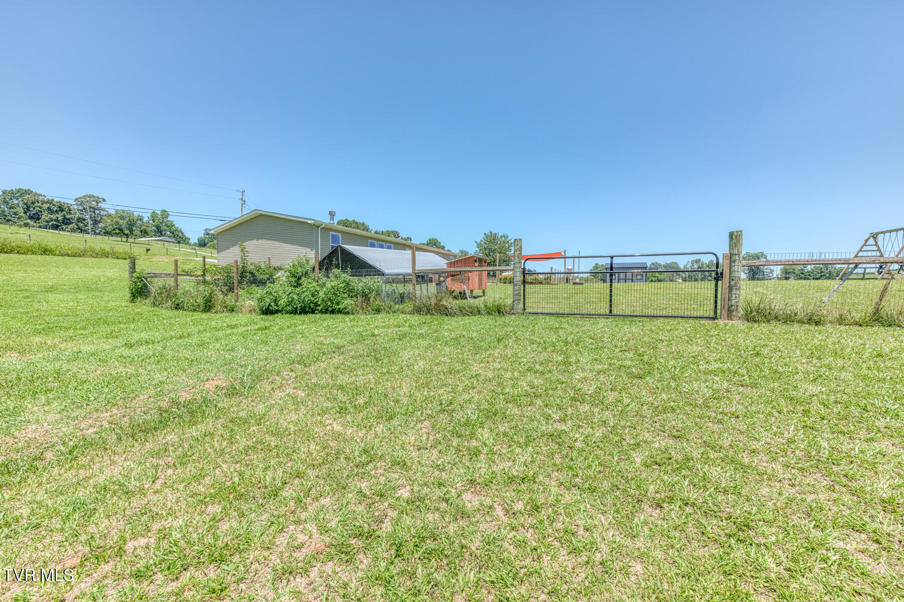 230 Bowmantown Church Road Limestone, TN 37681 - Photo 42 of 71 230 Bowmantown Church Rd-46