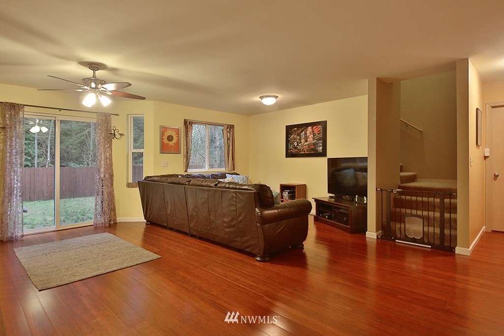 4186 Timberline Road Clinton, WA 98236 - Photo 11 of 22 Gallery Image 11