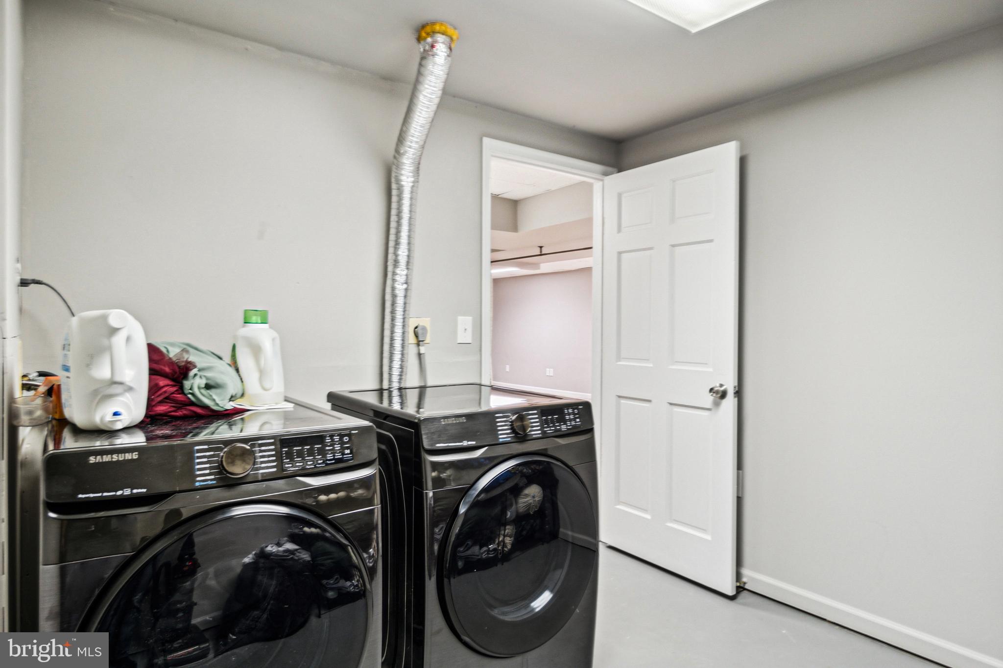4412 Reels Mill Road Frederick, MD 21704 - Photo 27 of 37 Large dedicated Laundry Room