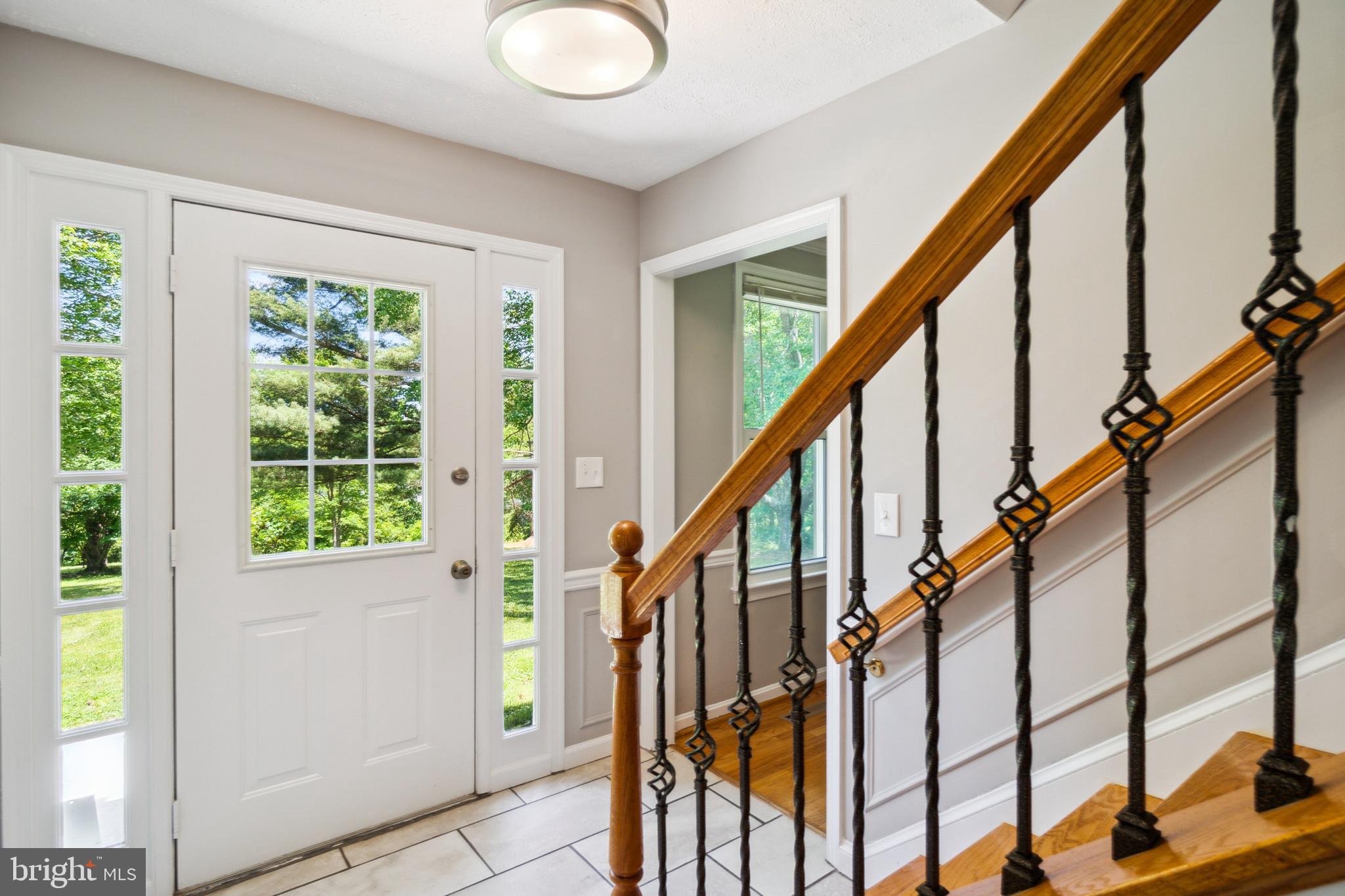 4412 Reels Mill Road Frederick, MD 21704 - Photo 5 of 37 Sun filled foyer