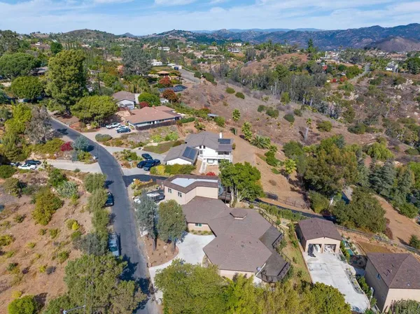 $7,000 | 2916 Anaheim Street, Escondido, CA 92025