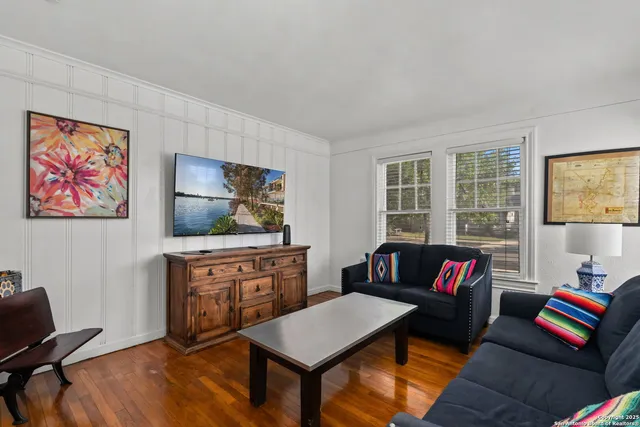 $415,000 | 118 Callaghan Avenue, San Antonio, TX 78210