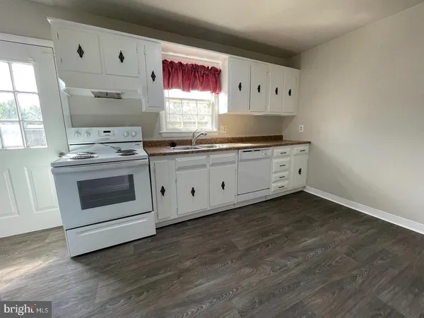 $1,600 | 1421 Dandridge Street, Unit A, Fredericksburg, VA 22401