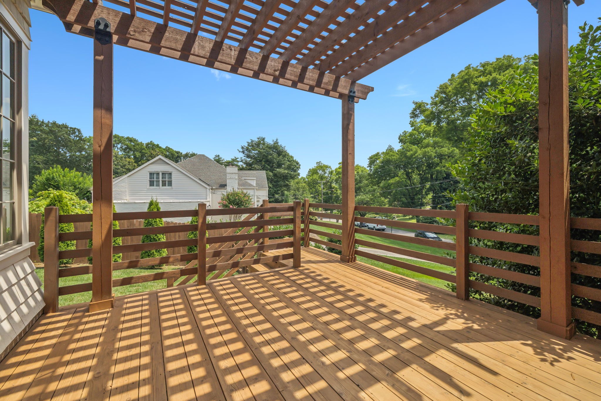 2401 Sterling Road Nashville, TN 37215 - Photo 14 of 92