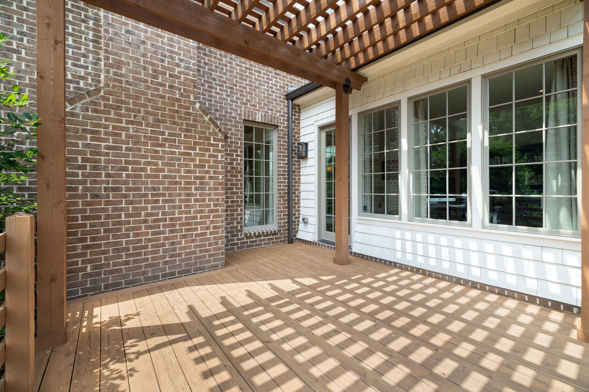 2401 Sterling Road Nashville, TN 37215 - Photo 16 of 92