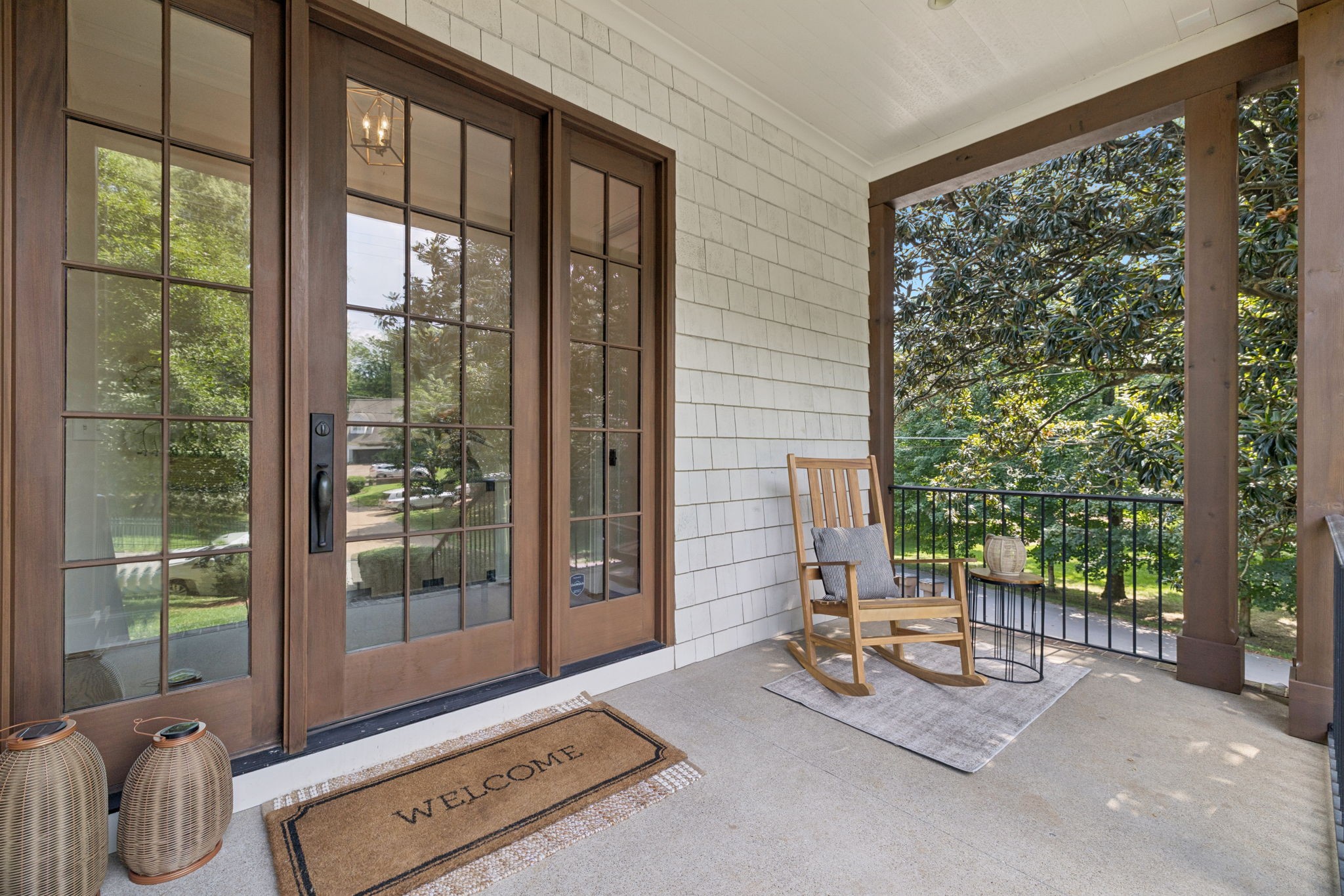 2401 Sterling Road Nashville, TN 37215 - Photo 20 of 92 a living room with furniture and a window