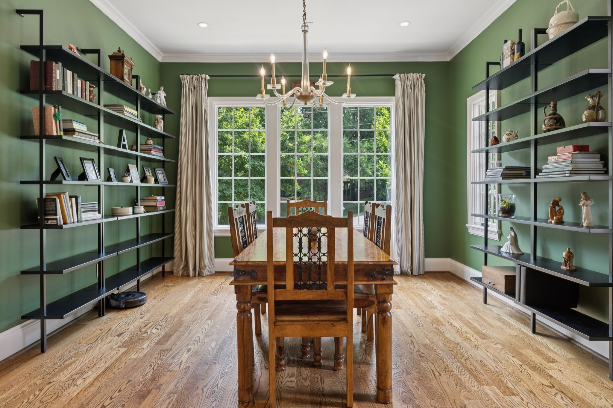 2401 Sterling Road Nashville, TN 37215 - Photo 28 of 92