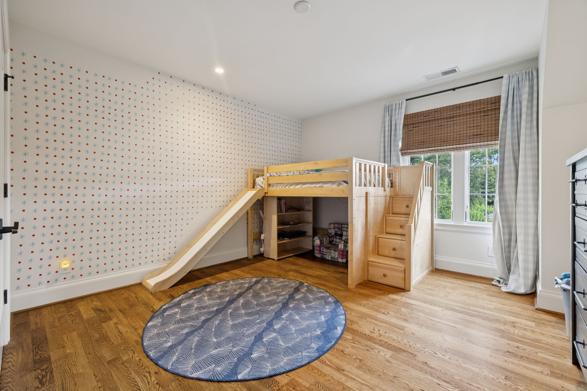 2401 Sterling Road Nashville, TN 37215 - Photo 75 of 92 a view of a livingroom with furniture and hardwood floor