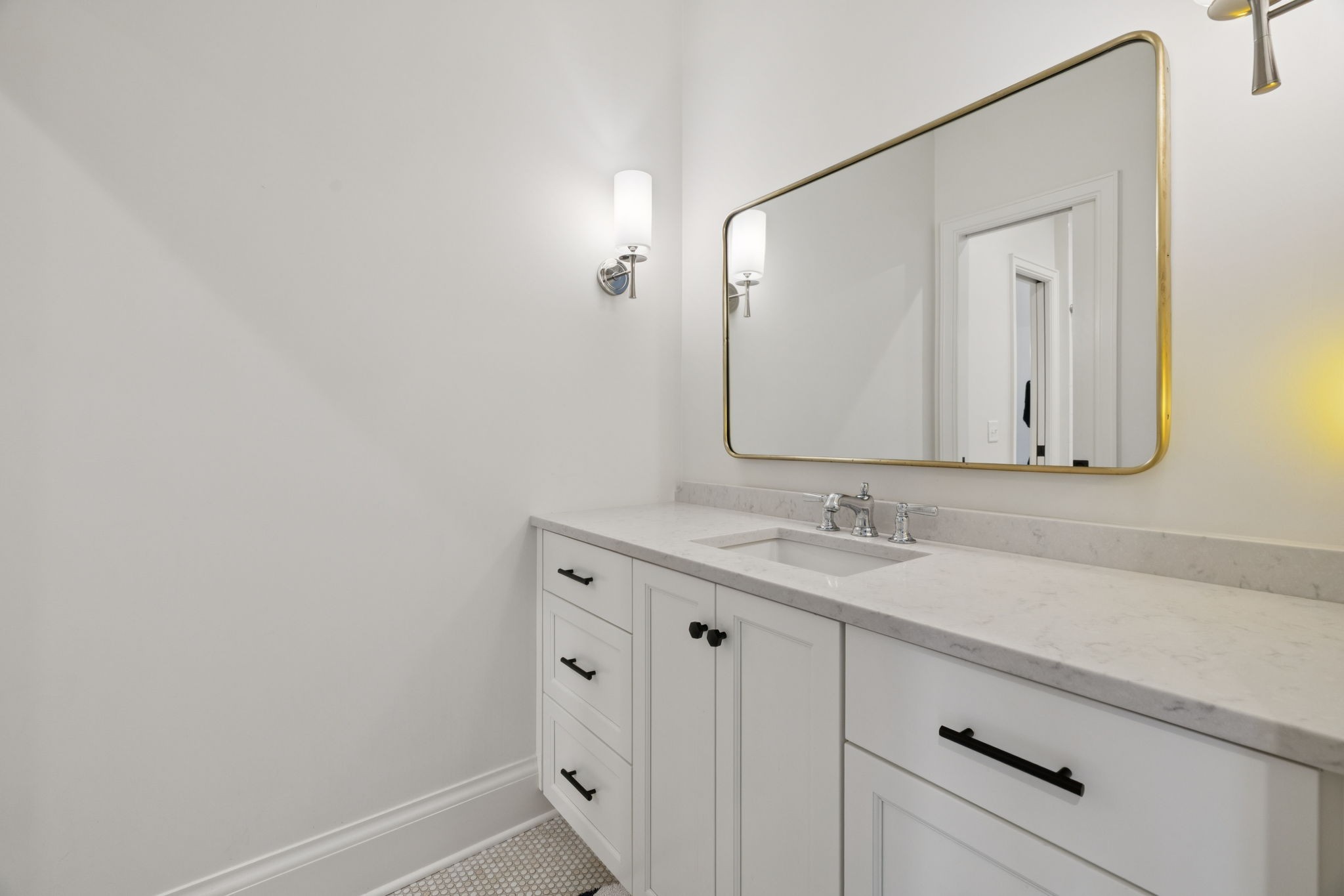 2401 Sterling Road Nashville, TN 37215 - Photo 78 of 92