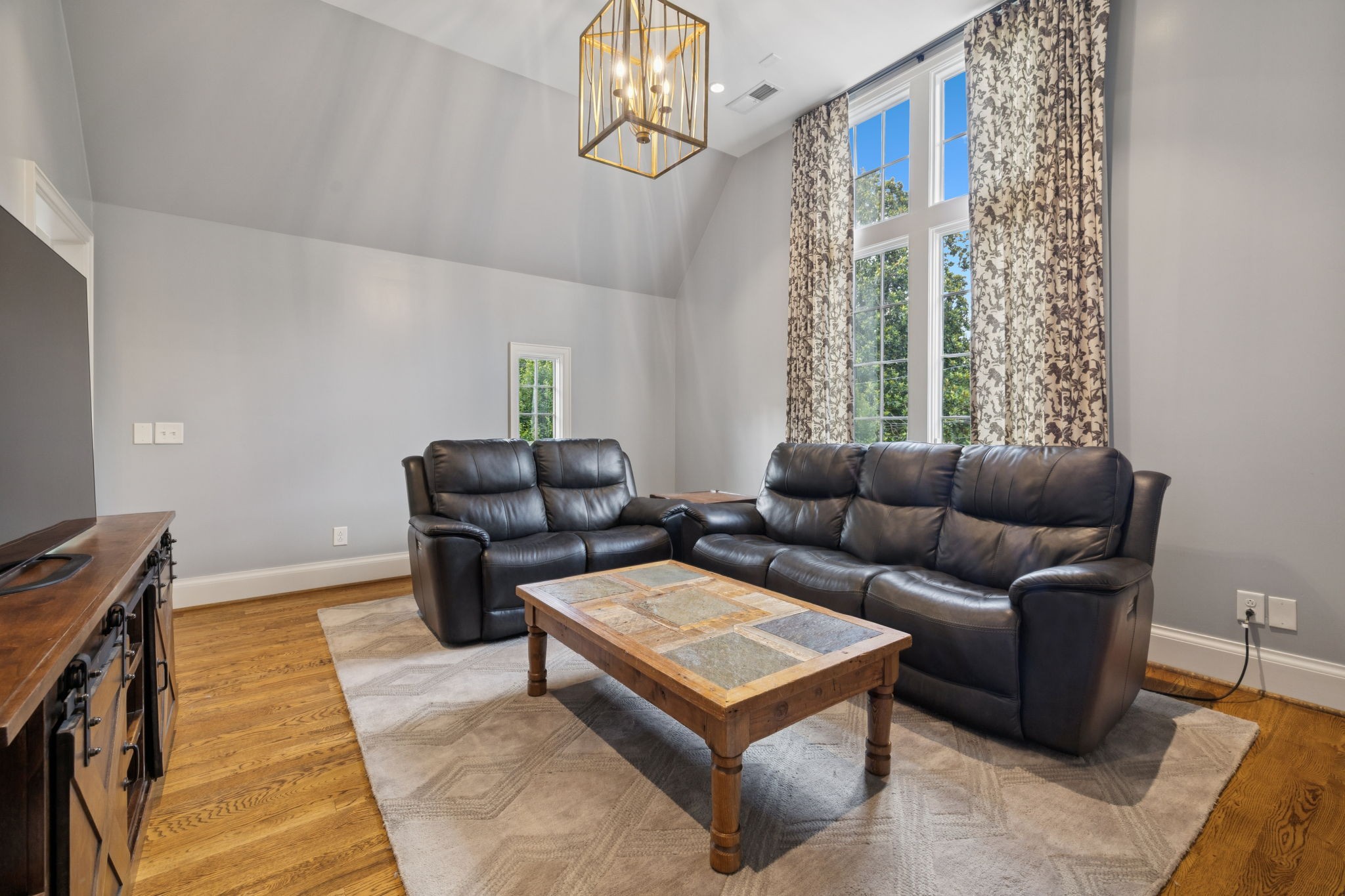 2401 Sterling Road Nashville, TN 37215 - Photo 82 of 92