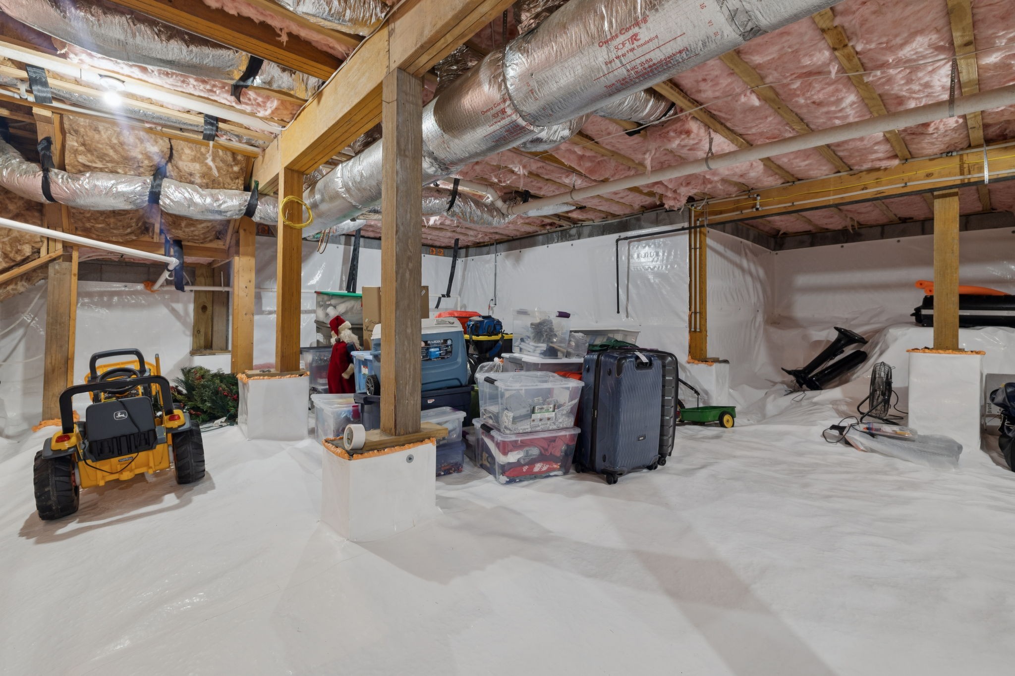 2401 Sterling Road Nashville, TN 37215 - Photo 90 of 92 a view of a room with storage