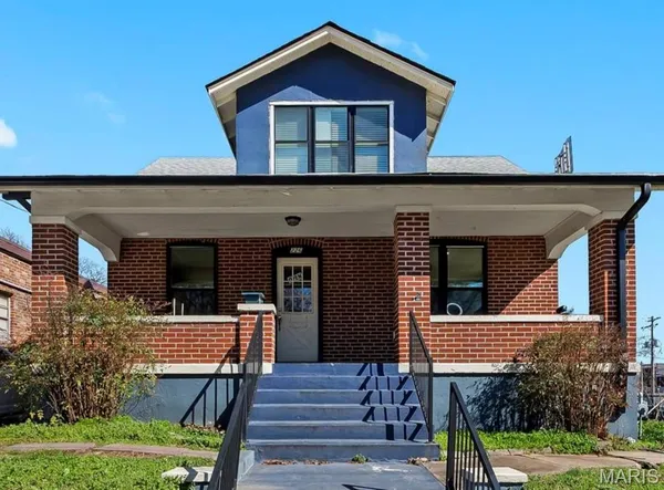 $285,000 | 226 North Sprigg Street, Cape Girardeau, MO 63701